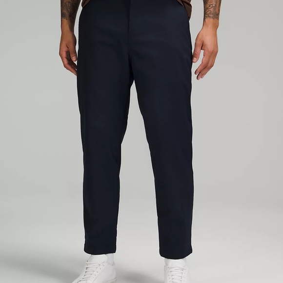 Relaxed Tapered Twill Trouser (34x30) - Picture 3 of 6